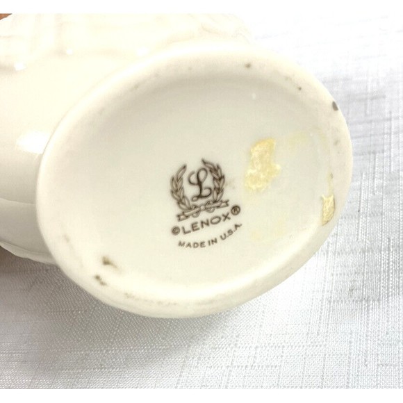 Vintage Lenox Aegean Shell Bud Base Ivory W/ Gold Rim 6.5” Tall Made in America - Picture 5 of 8